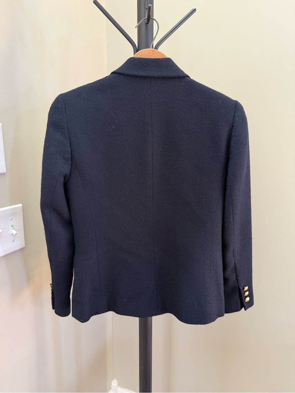 Talbots Petite navy blue Blazer with Gold-Tone Buttons - Picture 3 of 5